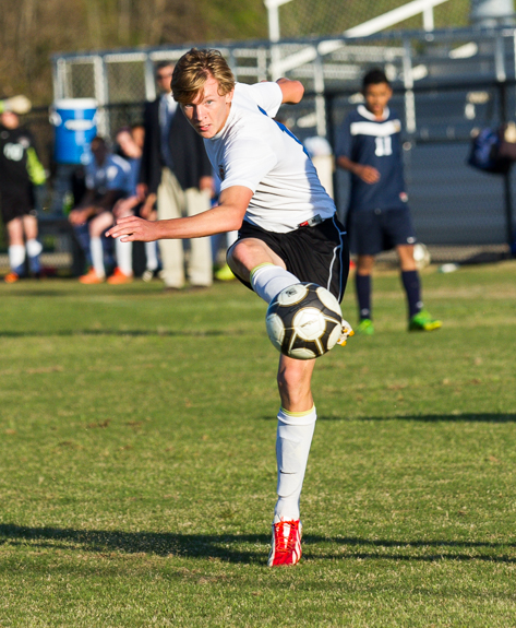 20140409 DHS soccer-9462