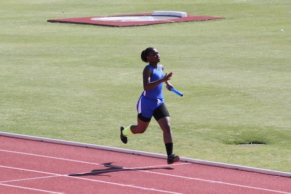 Ke'Shunda Walker competes in the 4x100 and 4x400 relays.